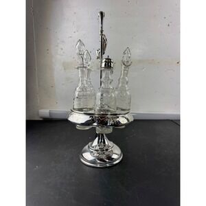 Vintage Meriden Silver Plate (?)Cherub Cruet Set Condiment Server Glass Bottles